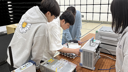 전자파 분석을 통한 데이터 해킹 시험