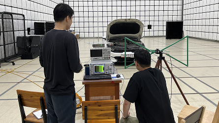 차량 누설전자파 측정